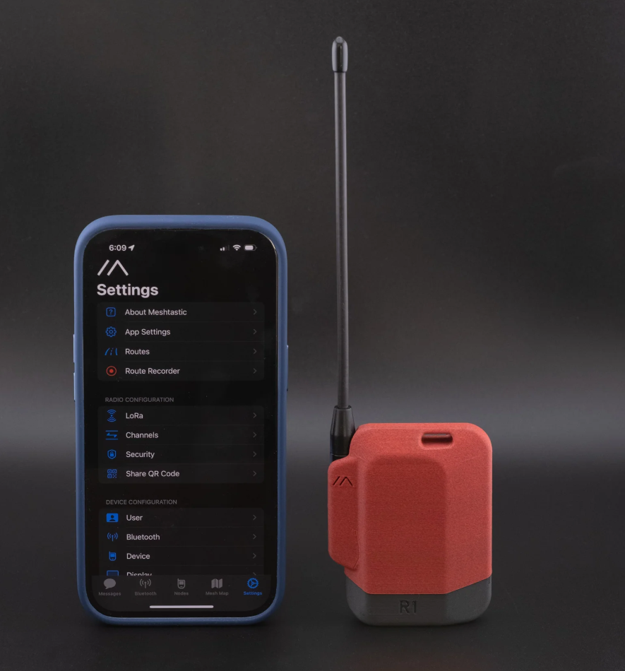 R1 Neo - Complete Meshtastic Device with GPS